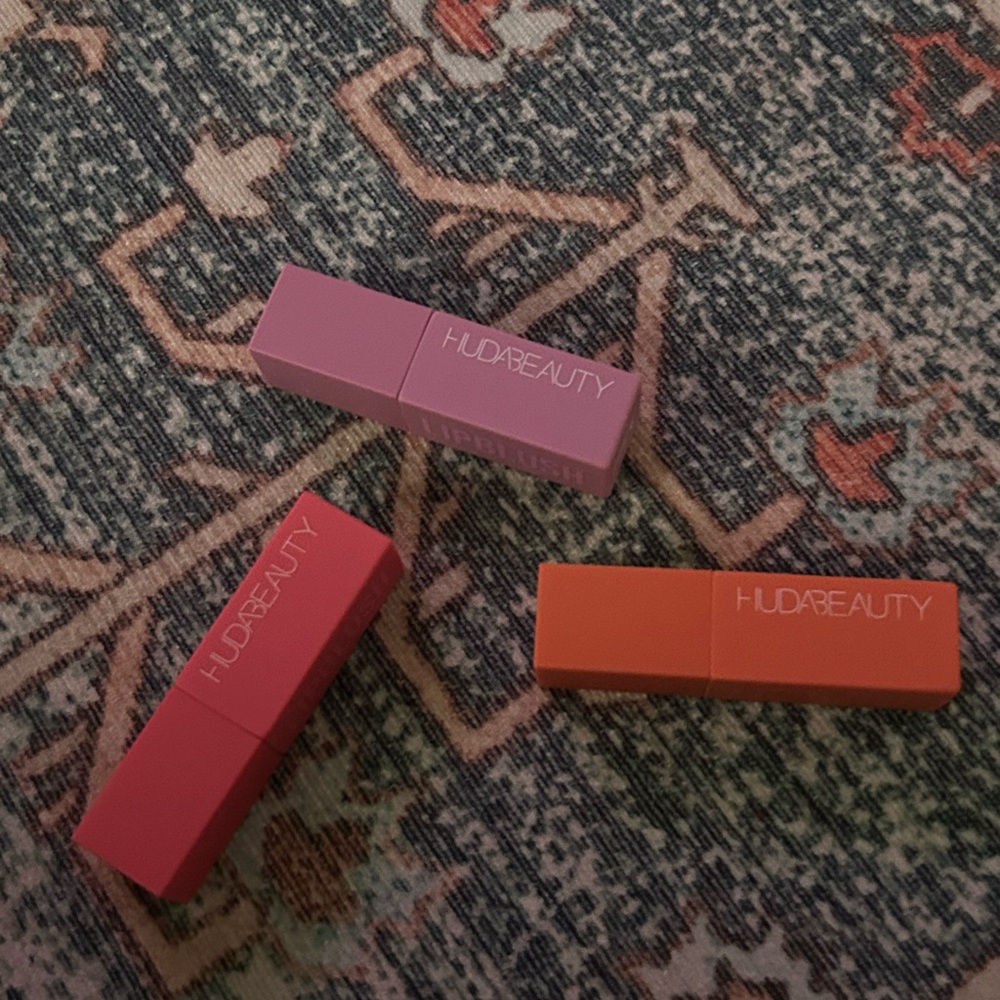 Huda Beauty Lip/Cheek Stain set